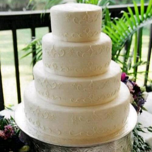  shambles of a beautiful wedding cake I'd made the cakea classically 